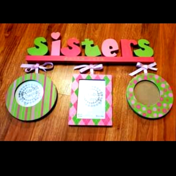 "Sisters" Delta Zeta Triple Picture Frame (Hangable) - Picture 2 of 8